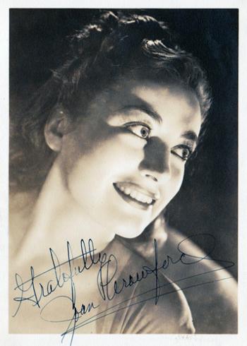 Joan-Crawford-Hollywood-movie-film-legend-autograph-signed-memorabilia-celebrity-oscar-signature