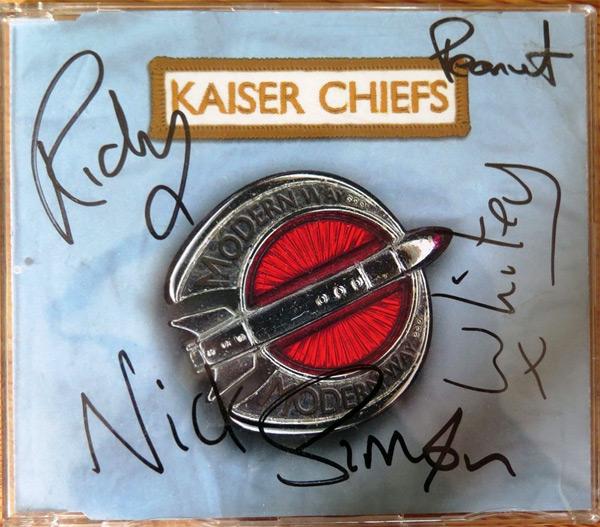 Kaiser-Chiefs-signed-Modern-Way-CD-Single-2005-Ricky-Wilson-Andrew-White-Whitey-Simon-Rix-Nick-Baines-Peanut-Nick-Hodgson-Employment-indie-rock-music-memorabilia