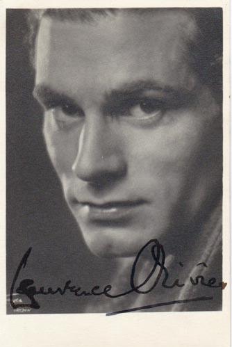 Laurence-Olivier-autograph-signed-film-theatre-memorabilia-sir-lord-baron-Henry-V-old-vic-marathon-man-rebecca-hamlet-wuthering-heights-the-entertainer-actor-signature