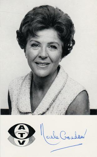 NOELE GORDON autograph signed Crossroads TV memorabilia