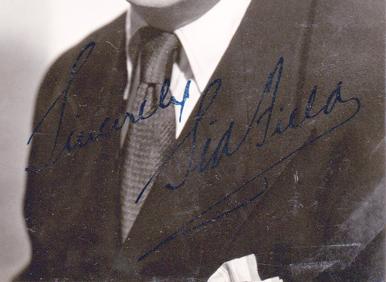 Sid-Field-autograph-signed-tv-theatre-movie-memorabilia-comedy-Slasher-Green-Cardboard-Cavalier--Harvey-Elwood-P. Dowd Strike a New Note Piccadilly Hayride London Town signature