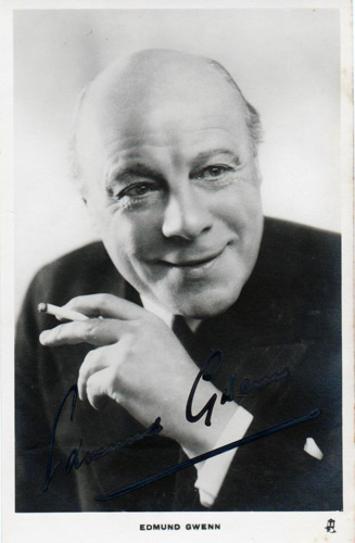 Edmund-Gwenn-autograph-signed-Alfred-Hitchcock-memorabilia-Foreign-Correspondent-Skin-Game-Trouble-with-Harry-kris-kringle-miracle-on-34th-street-oscar-winner