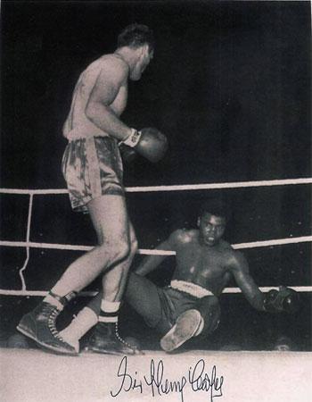 Henry-Cooper-signed-autograph-Muhammad-Ali-knock-down-boxing-memorabilia-photo