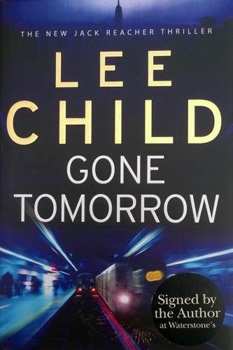 Lee-Child-autograph-signed-Jack-Reacher-memorabilia-book-novelist-literary-writer-author-novel-crime-fiction-gone-tomorrow-first-edition-signature