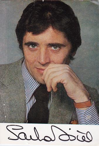 Sacha-Distel-signed-music-memorabilia-singer-autograph-french-france-Raindrops-Keep-Falling-On-My-Head-Good-Life