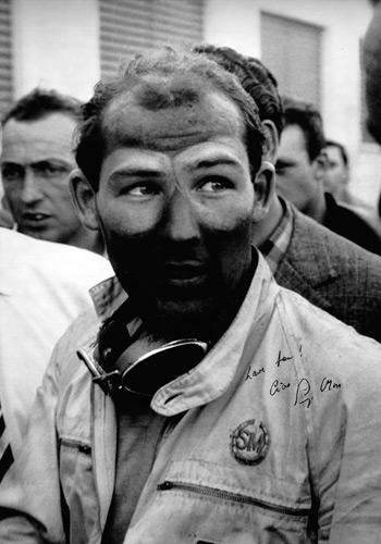 Stirling-Moss-signed-portrait-photo-F1-motor-sports-miglie-mille-memorabilia